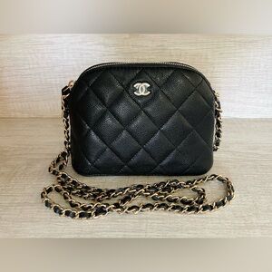 ♥️SOLD♥️ 24S CHANEL Zip Clutch with Chain Caviar Black Gold CC Mini Bag NWT